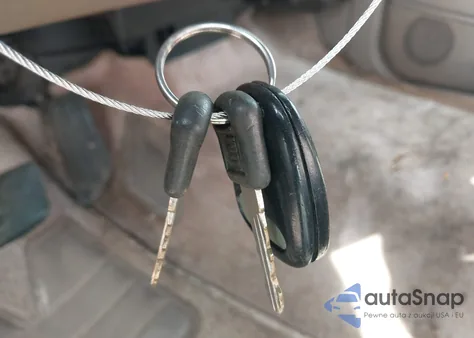 1998 Chevrolet Suburban 1500 из США, поврежденный, VIN 3GNEC16R6WG109972